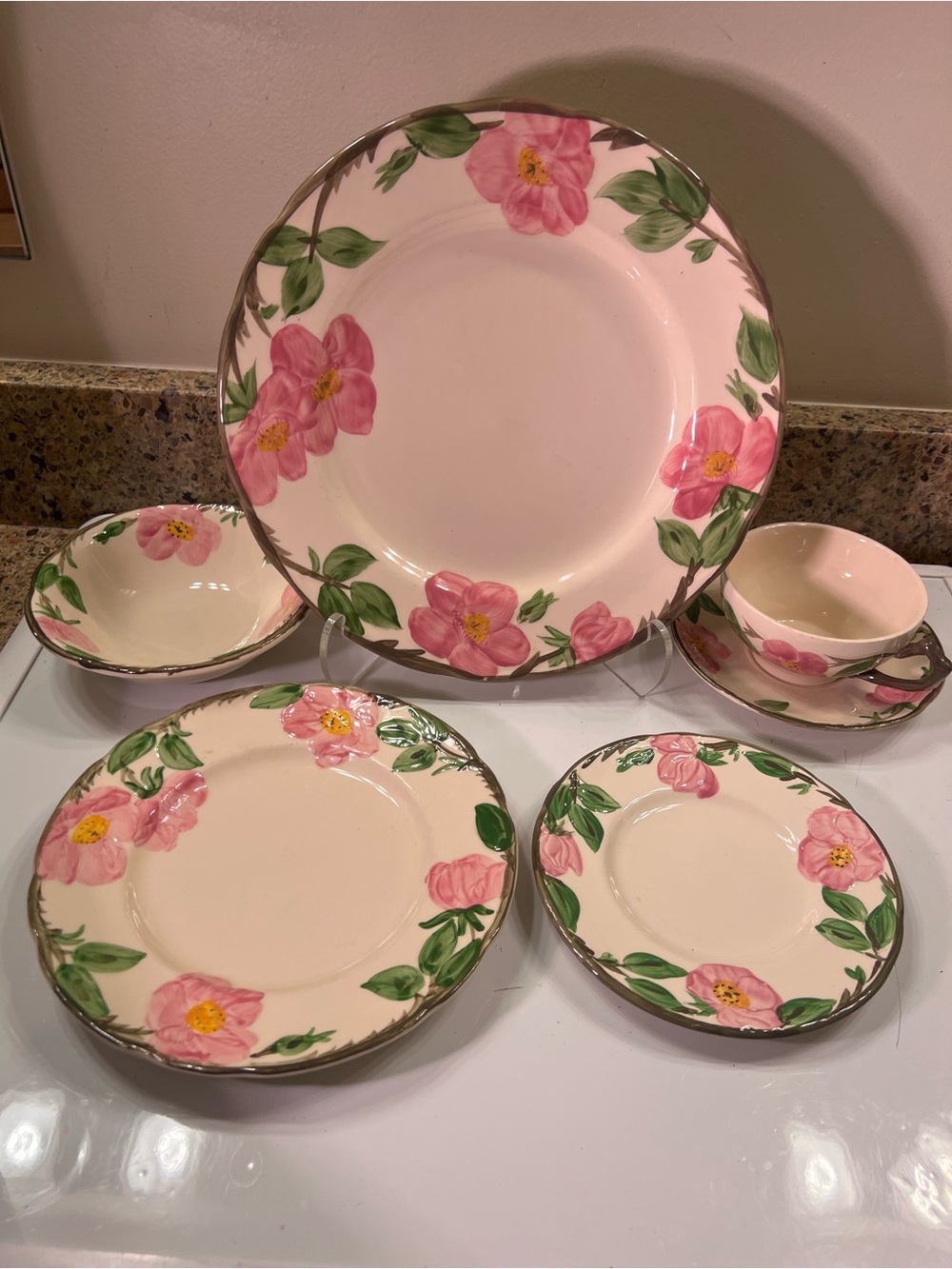6 pc Franciscan Desert Rose Dinner Setting HandPainted (10 sets available)
